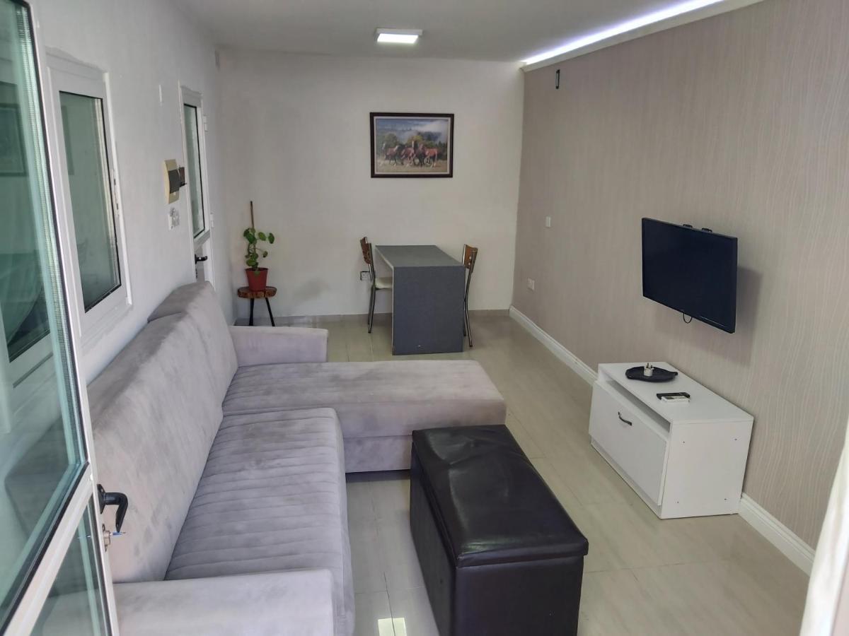 Compact Home Nicosia Exteriör bild